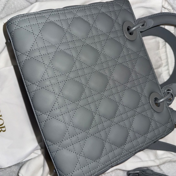 Lady Dior Gray Matte - Picture 10 of 12